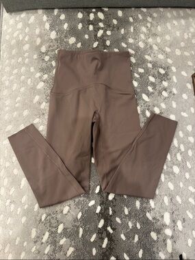 SPANX High-Waist Sculpting 7/8 Length Leggings in Taupe